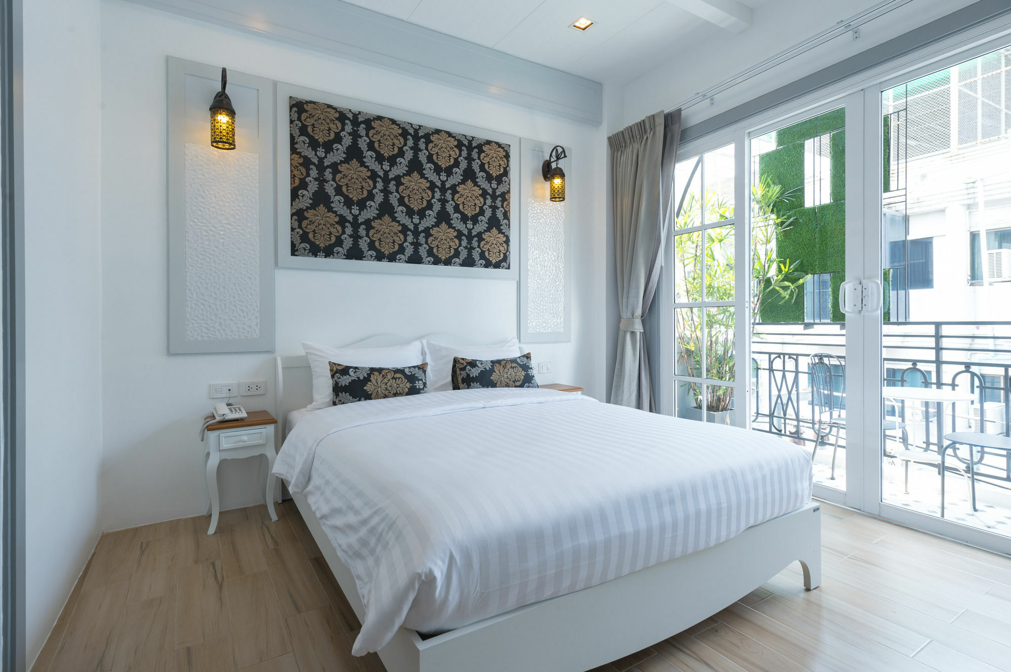 White Ivory Bed And Breakfast Bangkok Kültér fotó