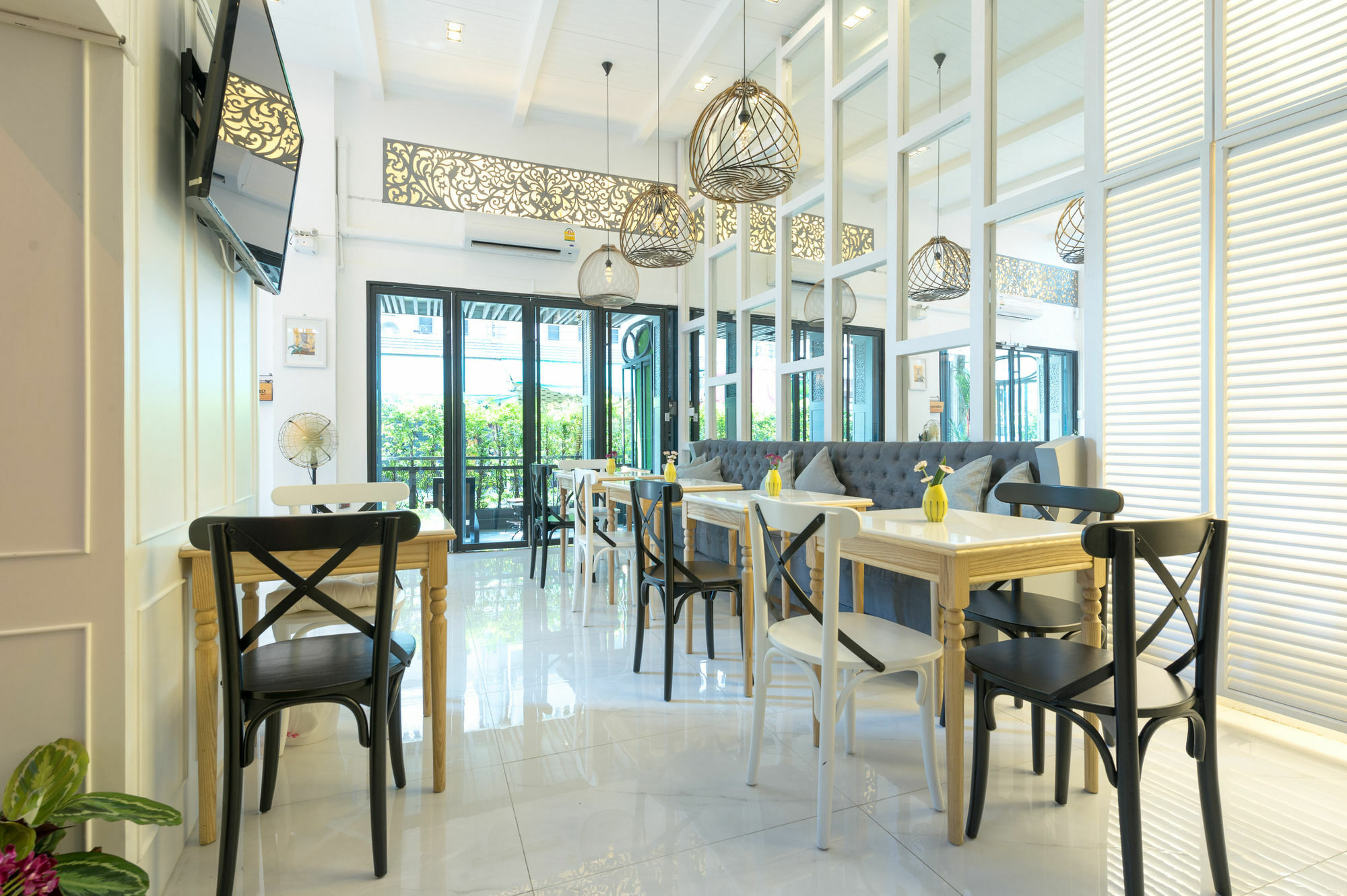 White Ivory Bed And Breakfast Bangkok Kültér fotó